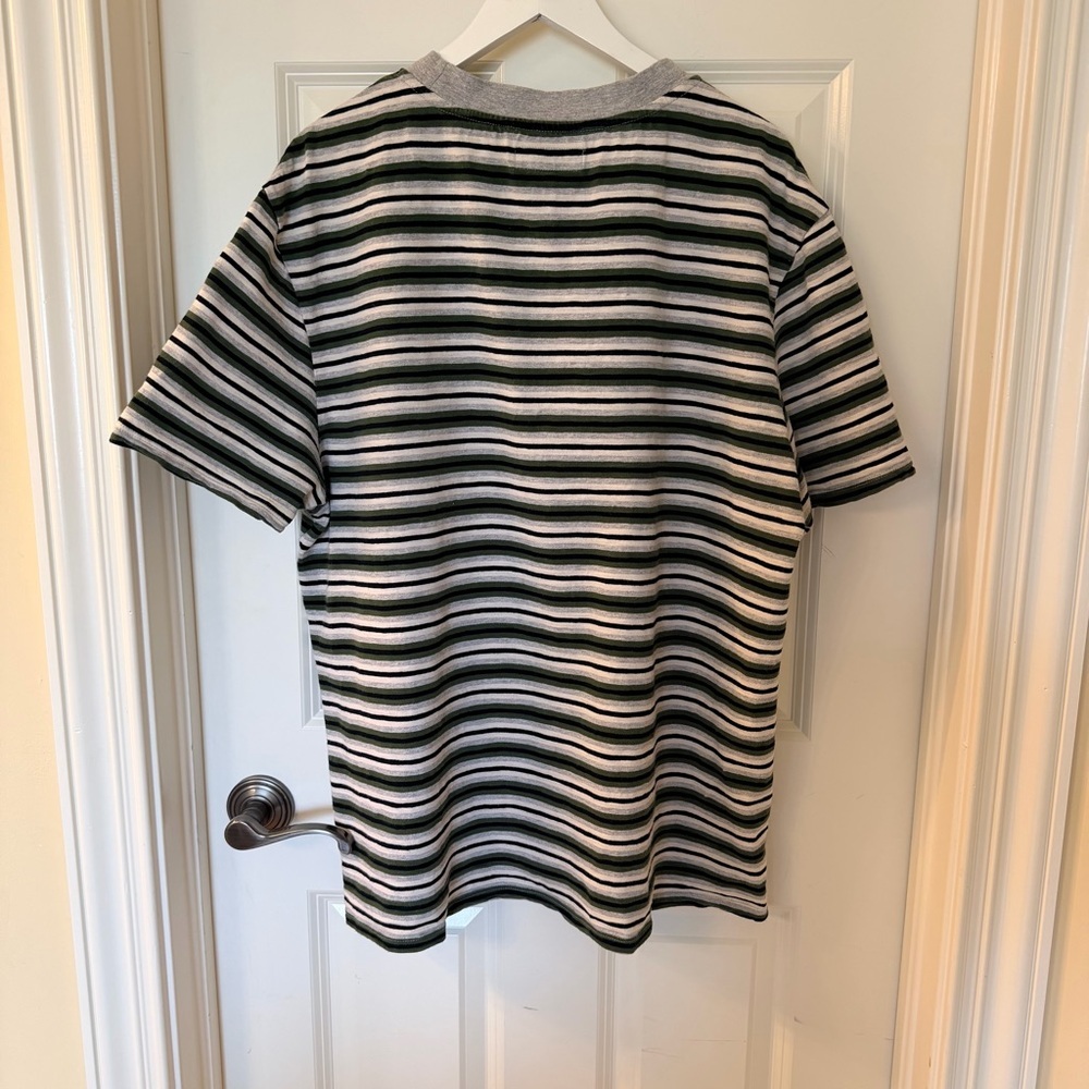 Vintage Guess Men's Multi-Stripe Tee - Black, White, Green - Picture 4 of 4